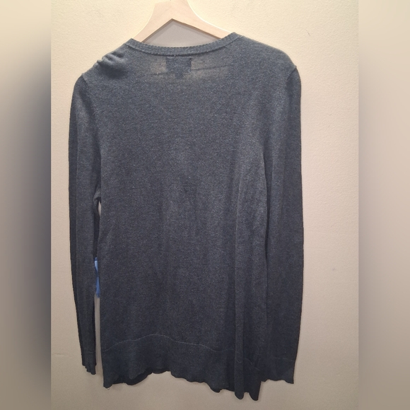 NEW Gray Cardigan with Black Ruffle Detail SZ-XL  60% COTTON - Picture 3 of 6